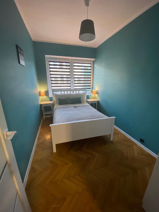 זיילונה גאורה Hostel Pod Topolami מראה חיצוני תמונה