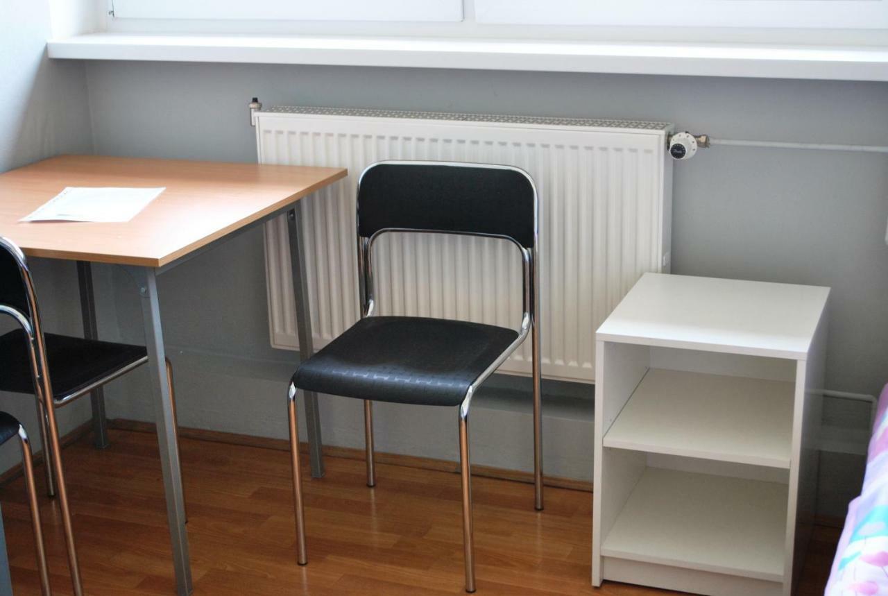 זיילונה גאורה Hostel Pod Topolami מראה חיצוני תמונה